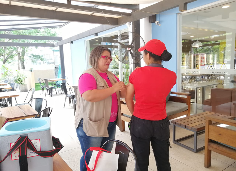 Fútbol de Playa: cerca de 250 vacunas contra el sarampión y la fiebre amarilla aplicadas