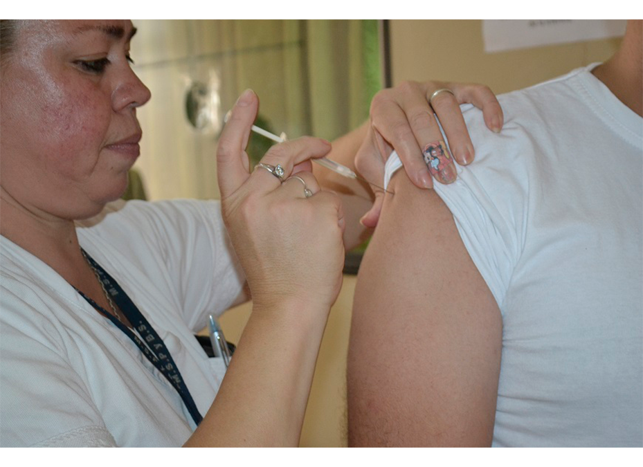 Más de 5.5 millones de paraguayos vacunados contra la fiebre amarilla