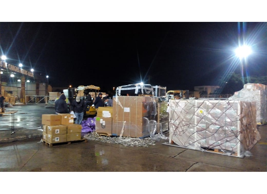 Llegaron al país 421.000 dosis de vacunas