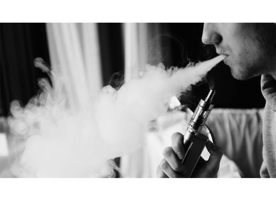Que no te engañen: vapear es tan dañino como fumar cigarrillo