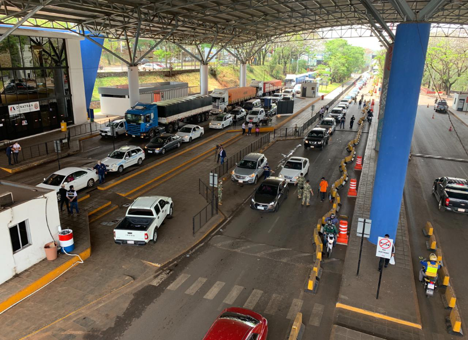 Desde hoy se reabren pasos fronterizos con Brasil