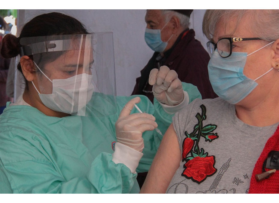 Influenza: 1.600.000 dosis de vacunas llegarán al país en la quincena de abril