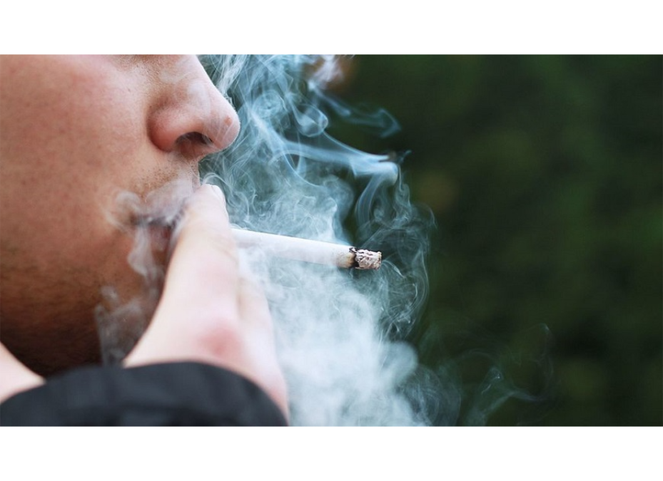 La nicotina es más adictiva que la cocaína y heroína