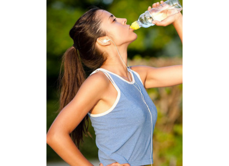 Beber agua es vital para la salud