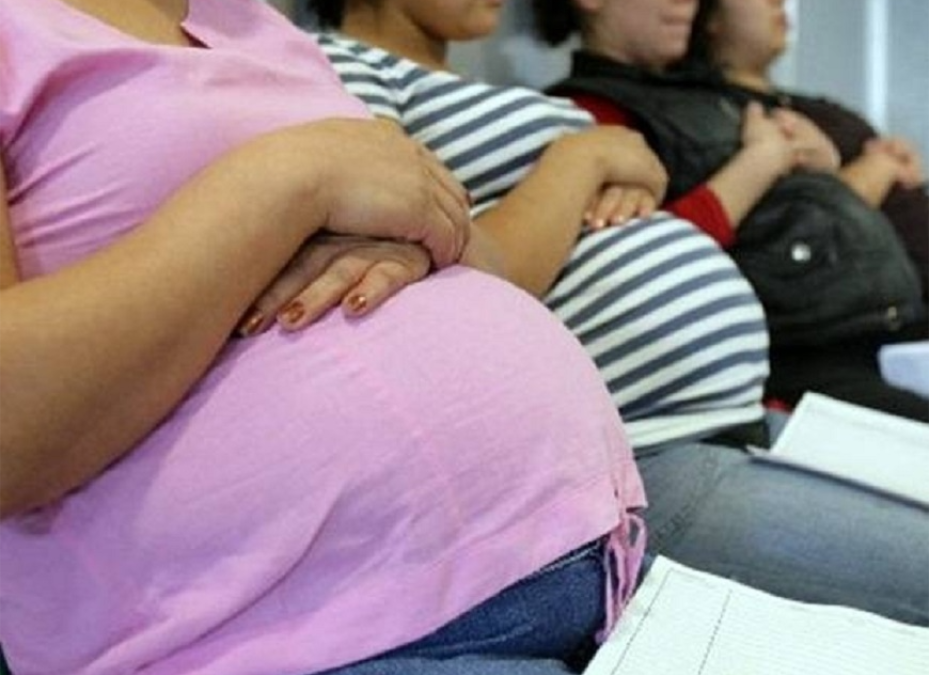 ¿Debo comer por dos durante el embarazo?