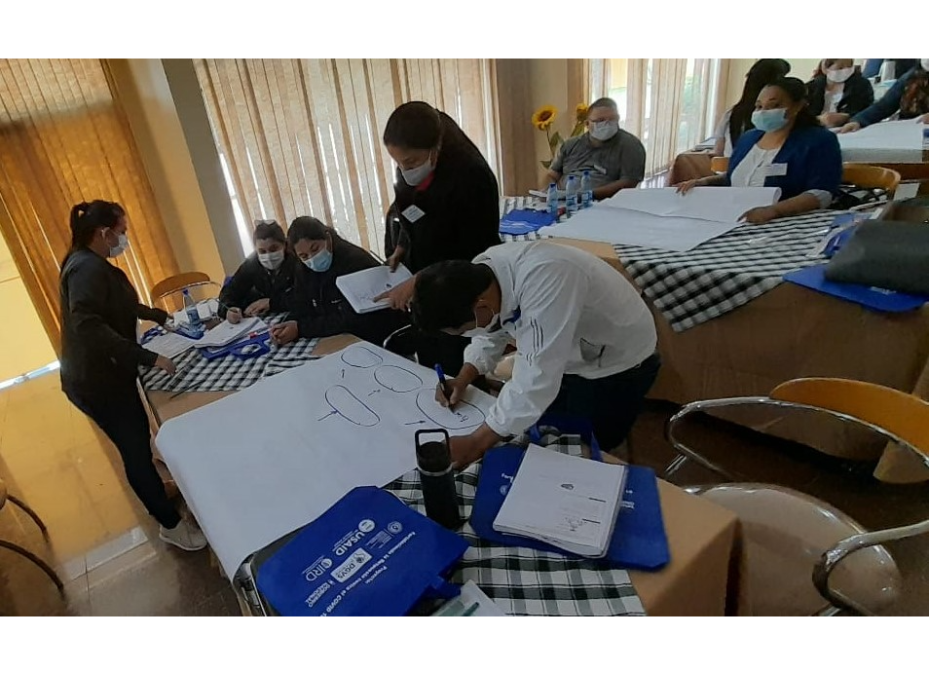 Inicia entrenamiento en epidemiología de campo, en Guairá
