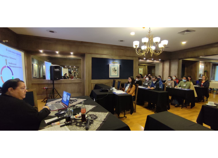 Frontline: inicia entrenamiento en epidemiología de Campo, en Asunción