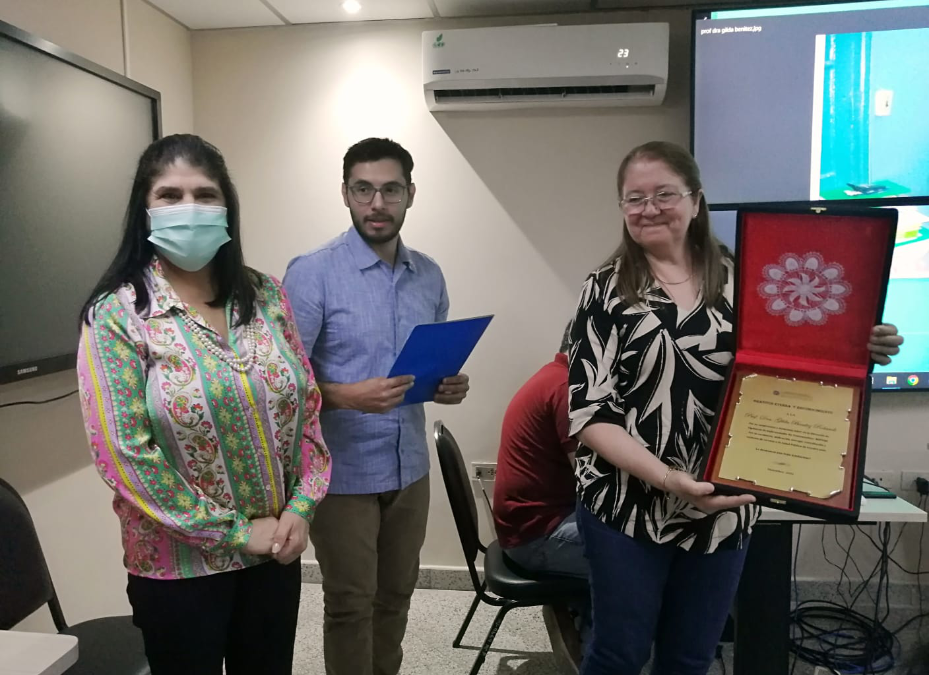 Luego de 27 años de servicio en Salud Pública, se despide la Prof. Dra. Gilda Benítez