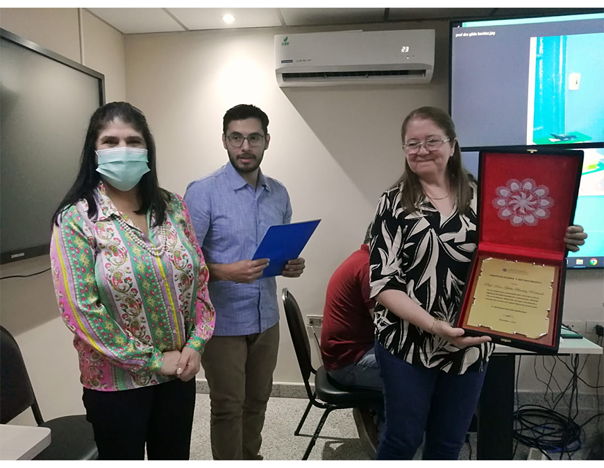 Luego de 27 años de servicio en Salud Pública, se despide la Prof. Dra. Gilda Benítez