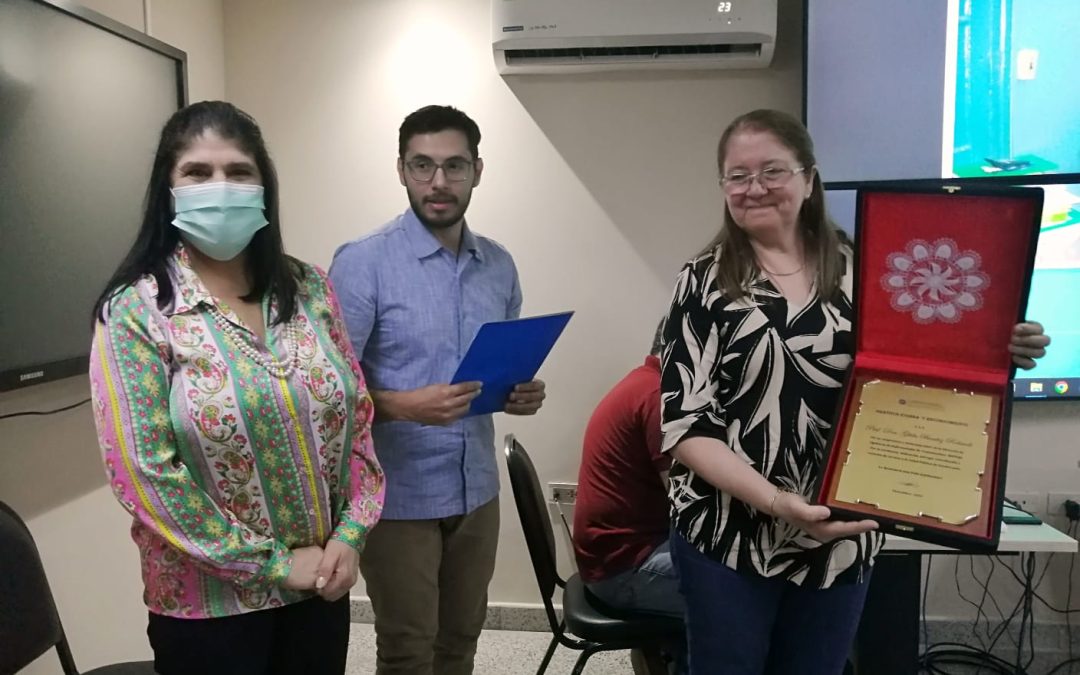 Luego de 27 años de servicio en Salud Pública, se despide la Prof. Dra. Gilda Benítez