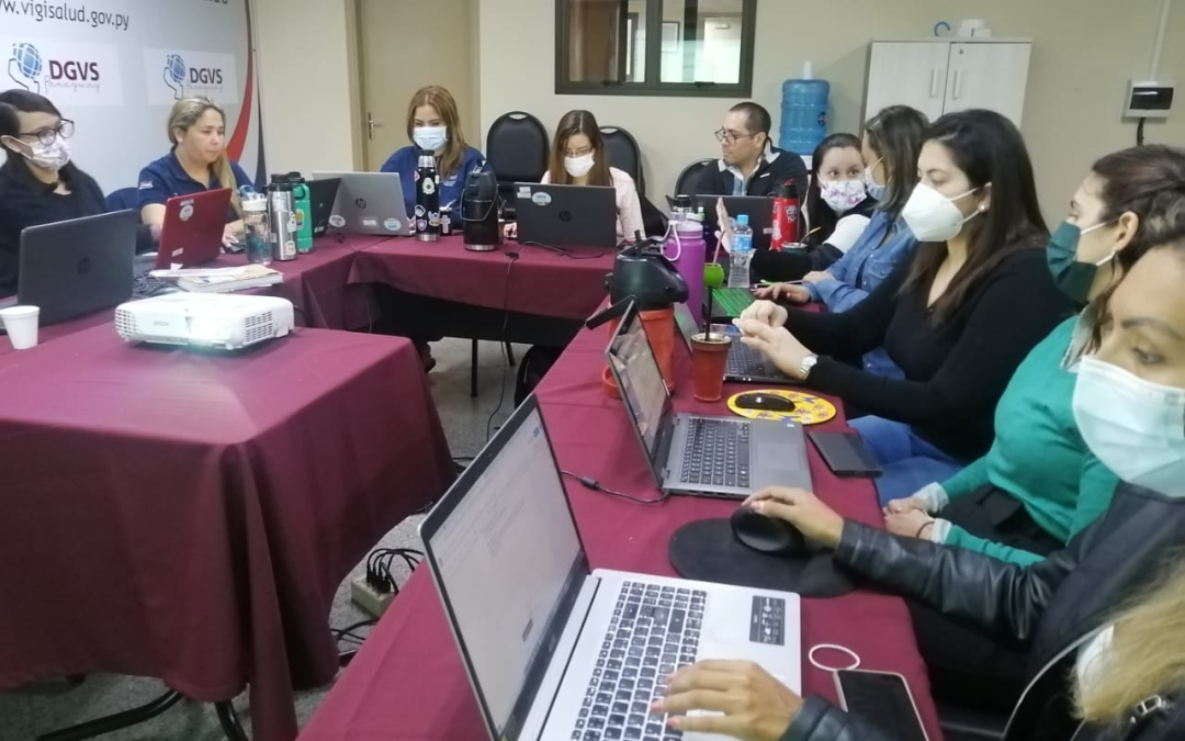 Equipo de Vigilancia de la Salud capacitados en sistema «EIOS»