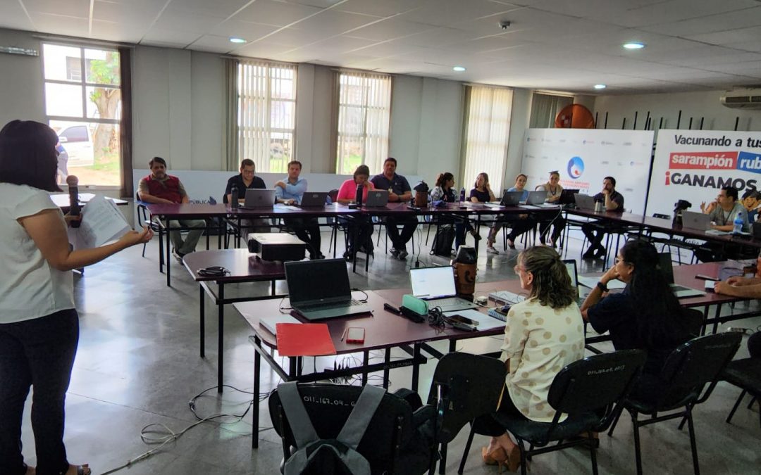 Equipo PAI nacional trabaja en revisión de manual de vacunación
