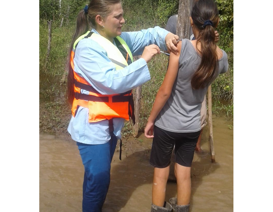 Inundaciones arrasan: hay más de 42.000 familias afectadas