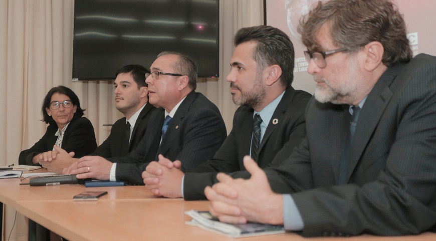 ¿Qué es la misión que visita el país para evaluar la aplicación del Convenio para el control del tabaco?