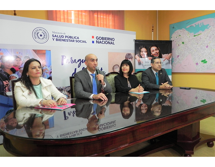 Vacuna para niñas y pap para mujeres, estrategia contra el cáncer de cuello uterino