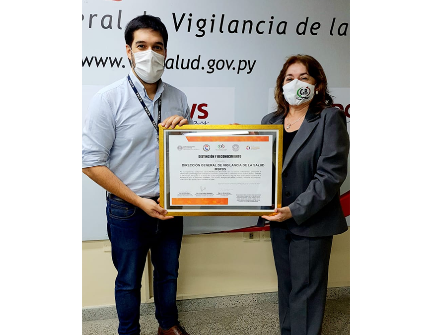 Vigilancia de la Salud recibe distinción por su aporte a la información epidemiológica del COVID-19