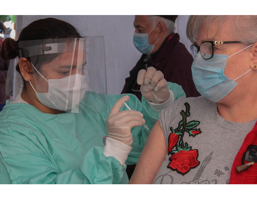 Influenza: 1.600.000 dosis de vacunas llegarán al país en la quincena de abril