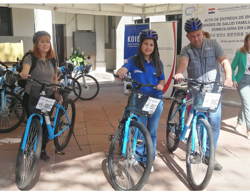 En bicicleta, USF activarán control y seguimiento domiciliario de pacientes