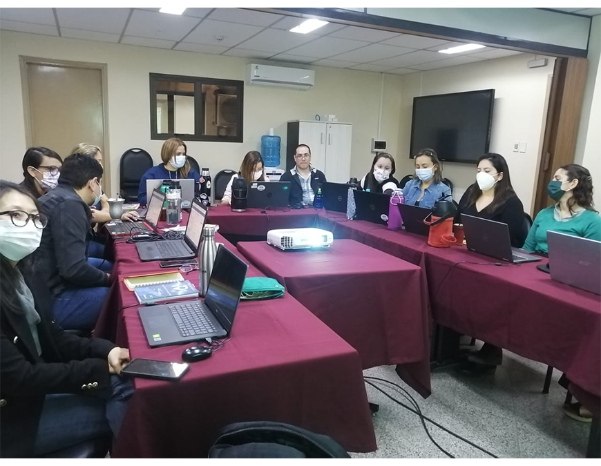 Equipo de Vigilancia de la Salud capacitados en sistema «EIOS»