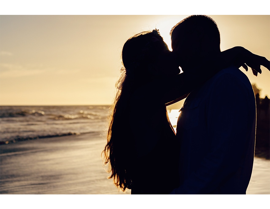 ¿Sabías que a través del beso se pueden transmitir enfermedades?